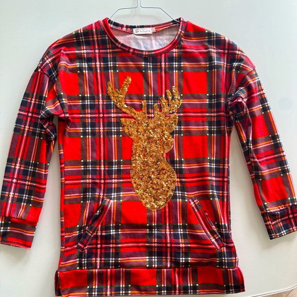 Women’s Christmas long sleeve shirt with reindeer gold sequin size small - Picture 1 of 1